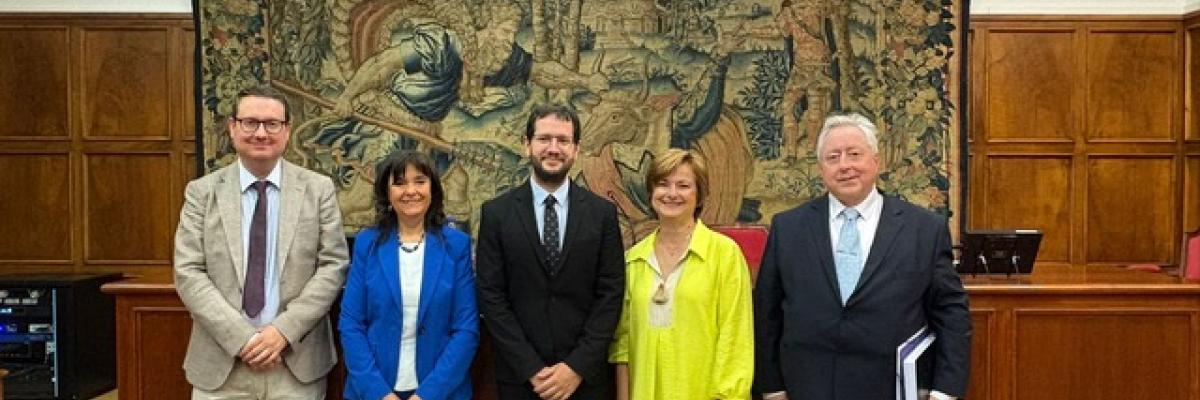 Defensa tesis doctoral D. Javier Domínguez Gabilondo 