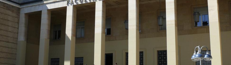 Fachada facultad