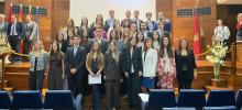 Entrega de diplomas a la primera promoción del Máster Universitario en Abogacía y Procura